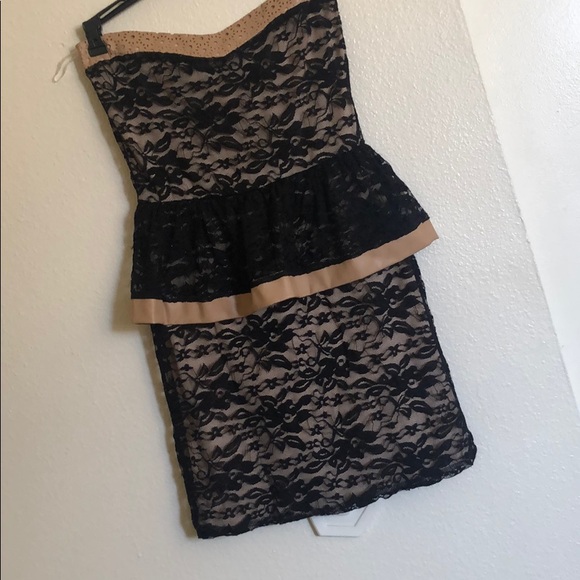 Strapless mini dress - Picture 3 of 5